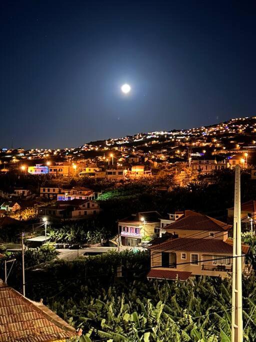 Luxury Haven: Heated Pool, Ac & Sun Villa