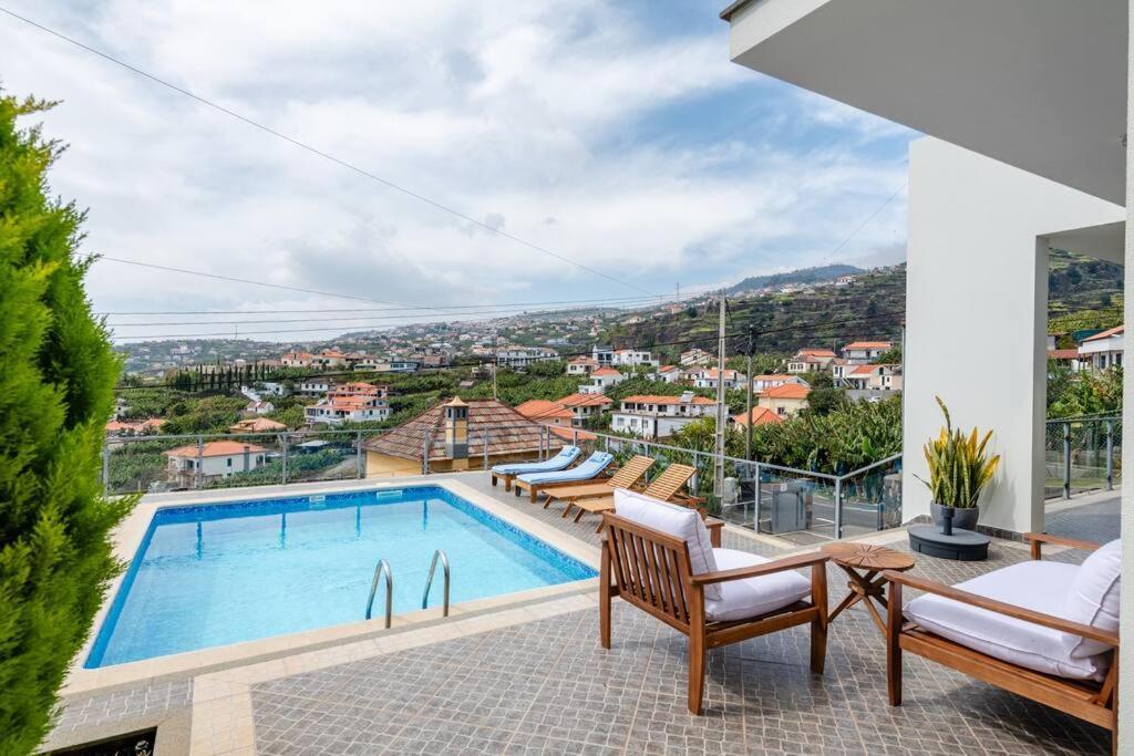 Villa Luxury Haven: Heated Pool, Ac & Sun Ponta do Sol (Madeira)